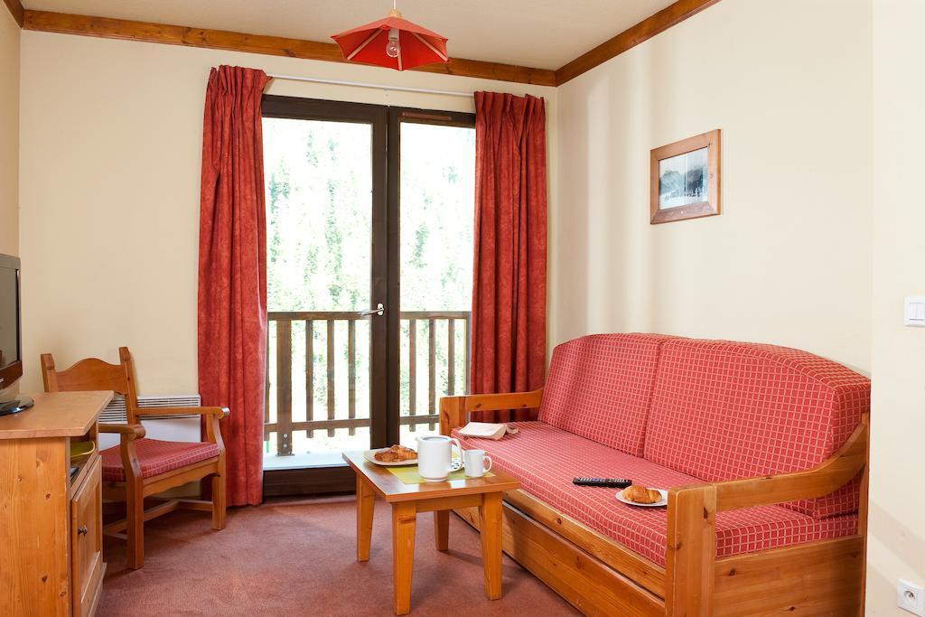 Madame Vacances Residence Les Chalets Du Thabor Valfrejus Exteriör bild